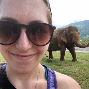 Meet your Posher, Laurel